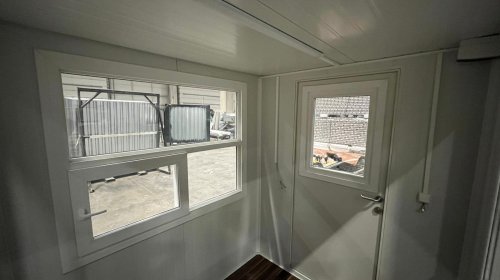 Gyorsan telepíthető melegedő konténer